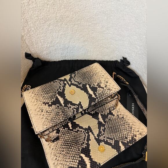 Versace Snake skin Women's Bag with chain - Picture 5 of 6